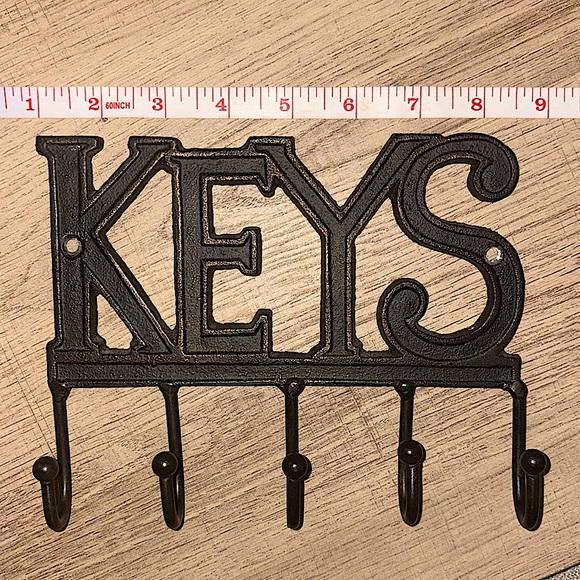 Threshold Rustic Cast Iron "Keys" 5-Hook Key Rack - Picture 7 of 7
